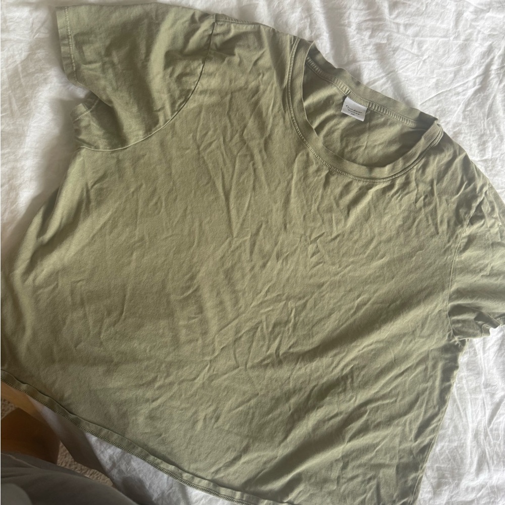 Basic Crewneck Tee in Olive Green